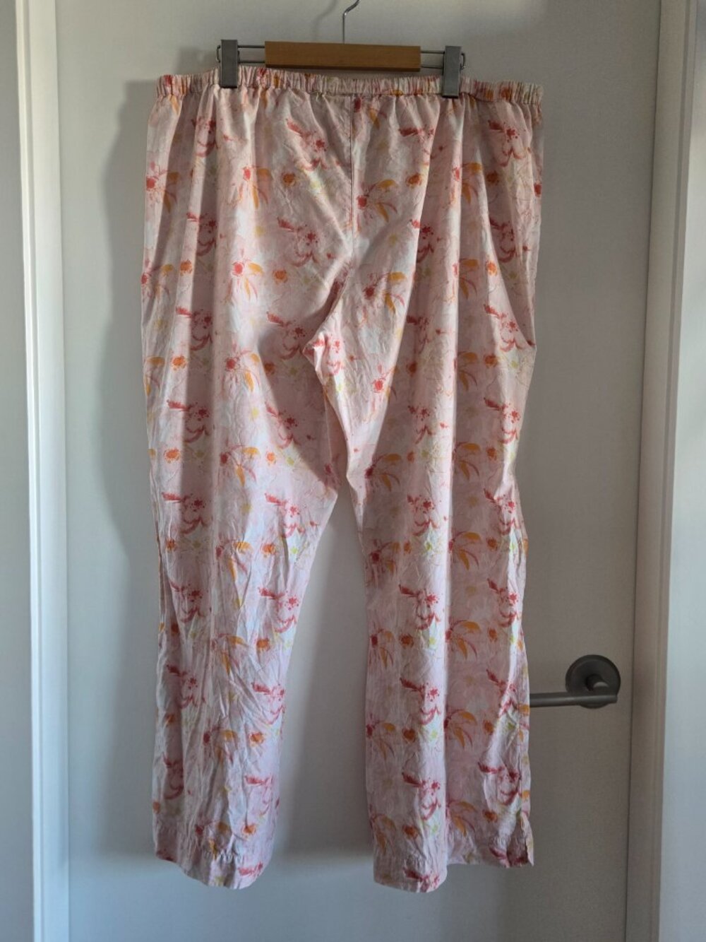 Joe Fresh Pink Floral Pajama Pants – Size XL - Picture 2 of 4